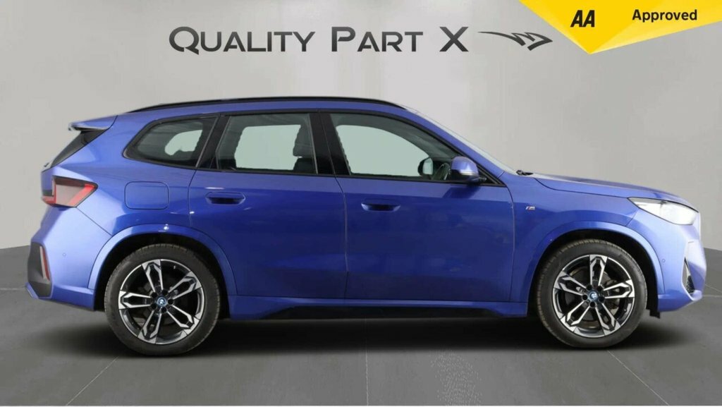 BMW iX1 Suv Blue #4