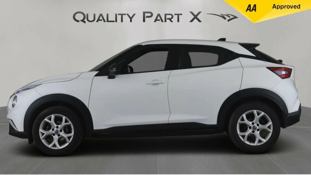Nissan Juke Juke N-connecta Dig-t BJ70XBF White #3