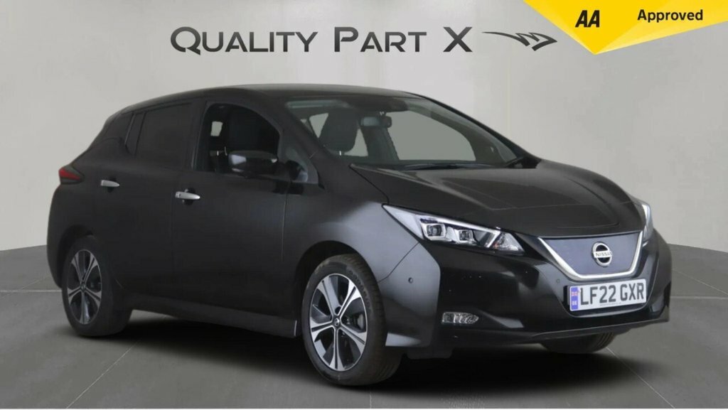 Nissan Leaf Hatchback Black