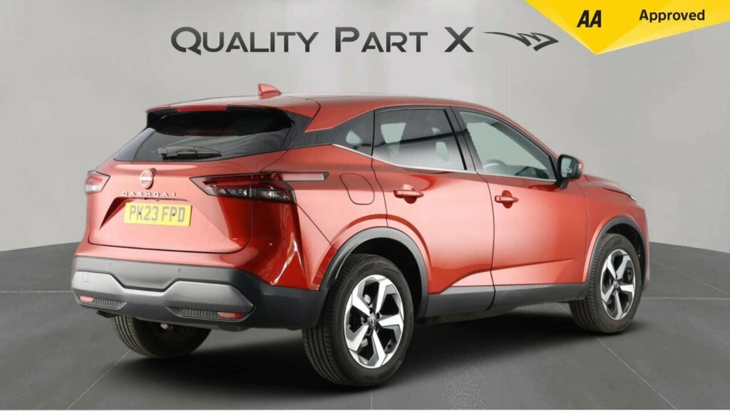 Nissan Qashqai Suv PK23FPD Red #5
