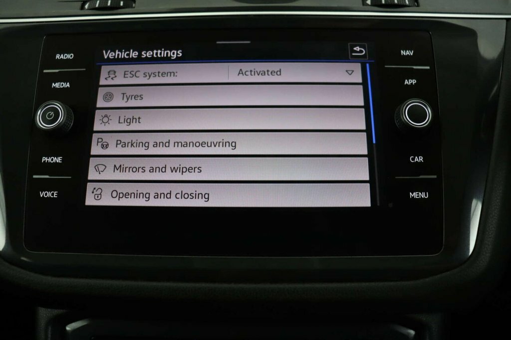 Volkswagen Tiguan Allspace 1.5 Tsi Life 7 Seats Grey #46