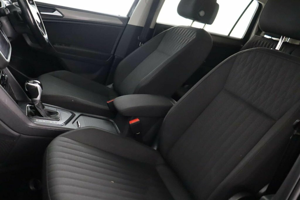 Volkswagen Tiguan Allspace 1.5 Tsi Life 7 Seats Grey #15