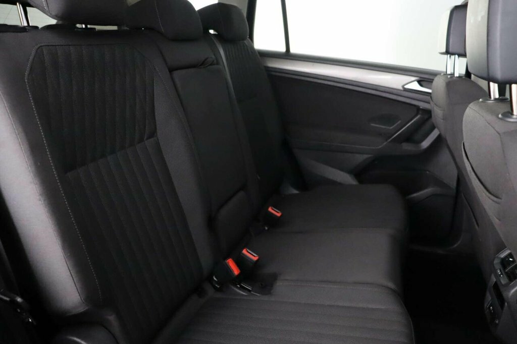 Volkswagen Tiguan Allspace 1.5 Tsi Life 7 Seats Grey #13