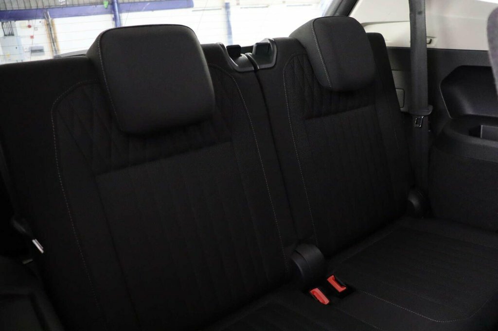 Volkswagen Tiguan Allspace 1.5 Tsi Life 7 Seats Grey #12