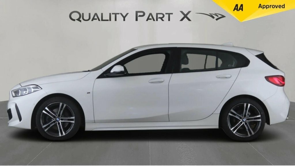 BMW 1 Series Hatchback LL23WYK White #3
