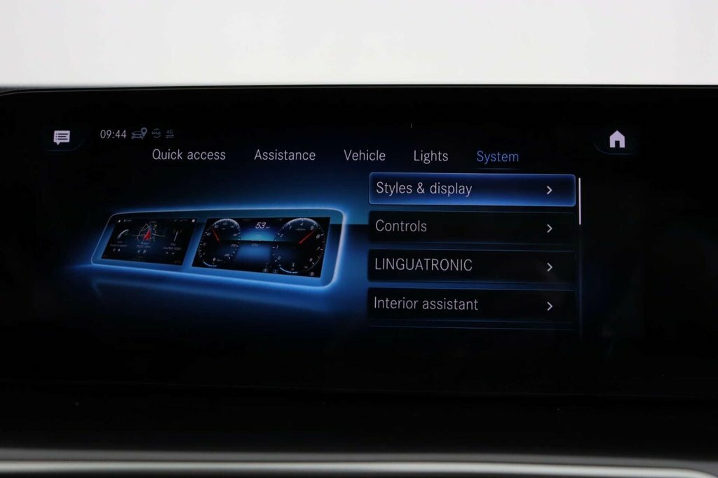 Mercedes-Benz EQC 400 300Kw Amg Line Premium Plus 80Kwh Blue #68