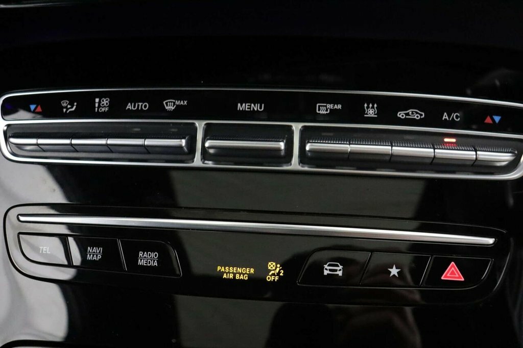 Mercedes-Benz EQC 400 300Kw Amg Line Premium Plus 80Kwh Blue #30