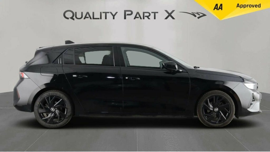 Vauxhall Astra Hatchback WO72LTA Black #4