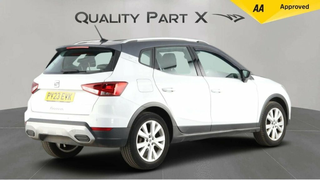 Seat Arona Suv PY23EVK White #5