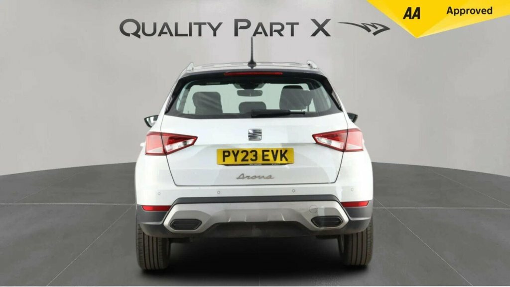Seat Arona Suv PY23EVK White #6