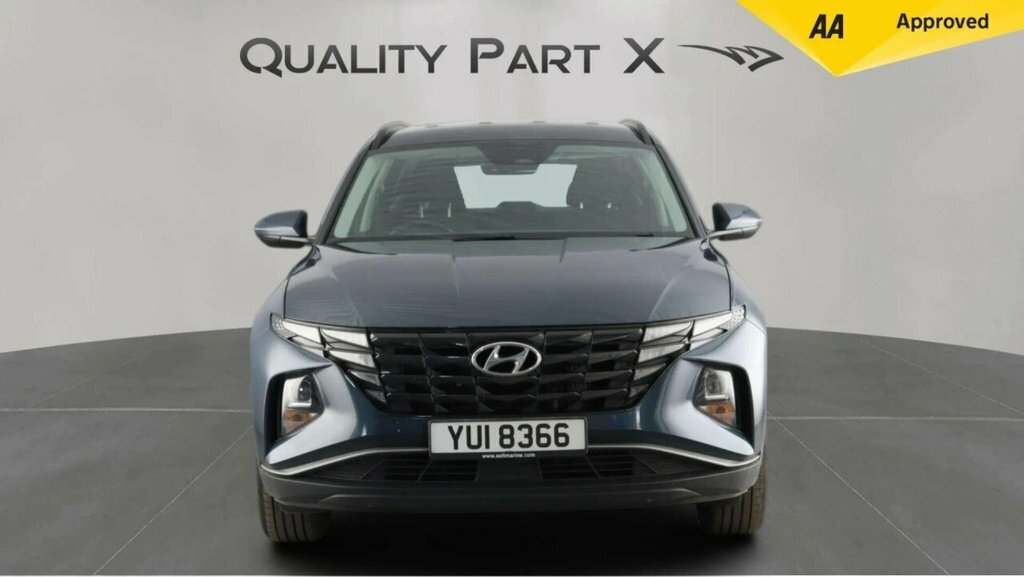 Hyundai Tucson Suv YUI8366 Blue #2