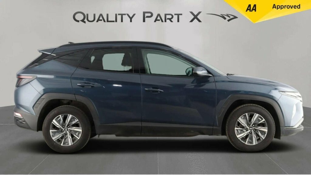 Hyundai Tucson Suv YUI8366 Blue #4