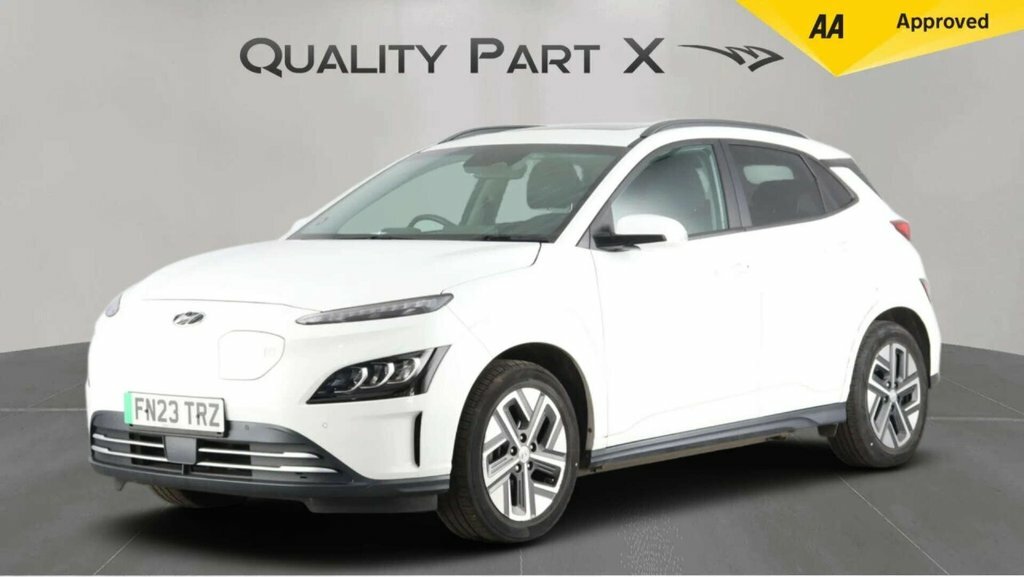 Hyundai Kona Suv FN23TRZ White #3