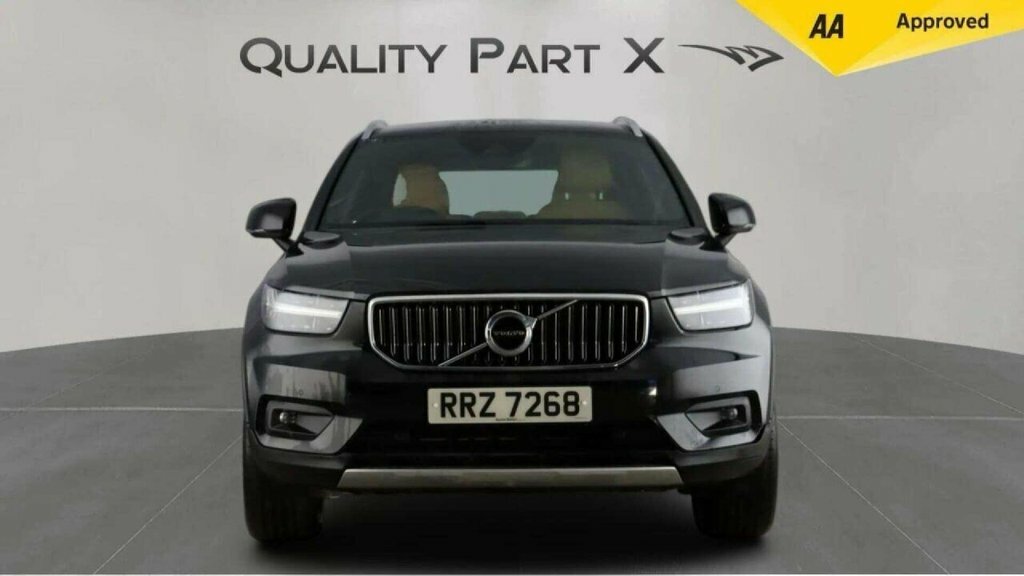Volvo XC40 1.5L Inscription Black #2