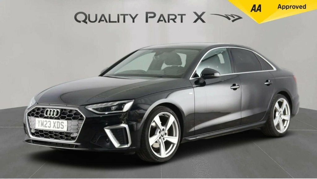 Audi A4 Saloon Black #3