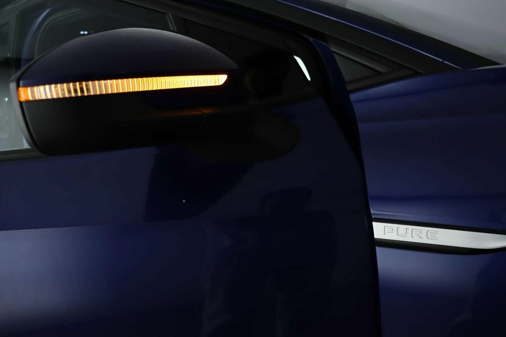 Volkswagen ID.4 Automatic Blue #24