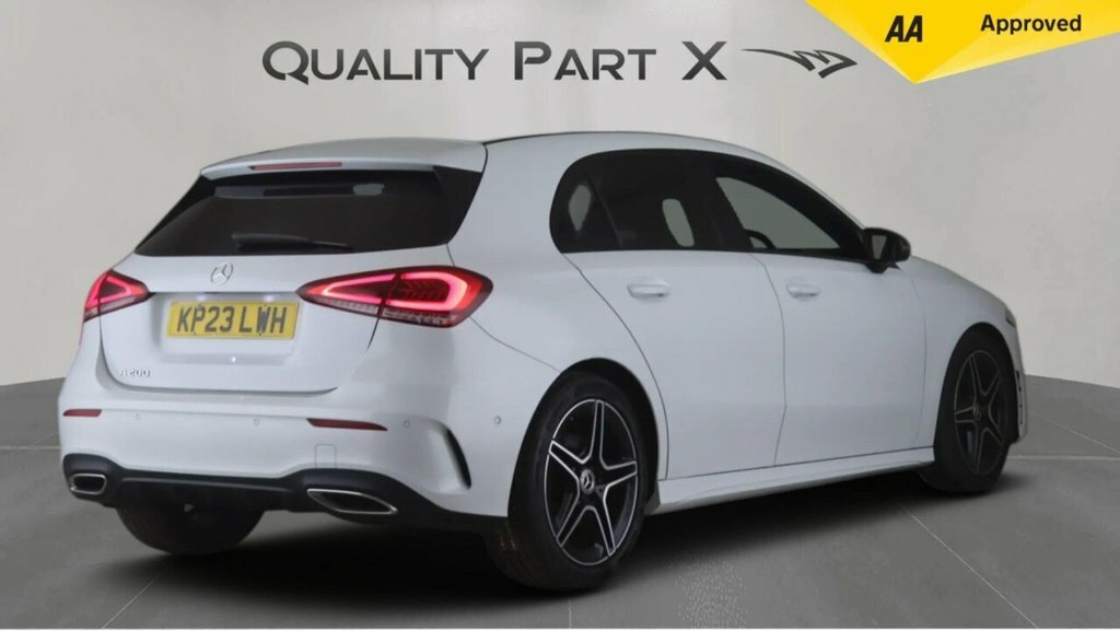 Mercedes-Benz A Class Hatchback KP23LWH White #5