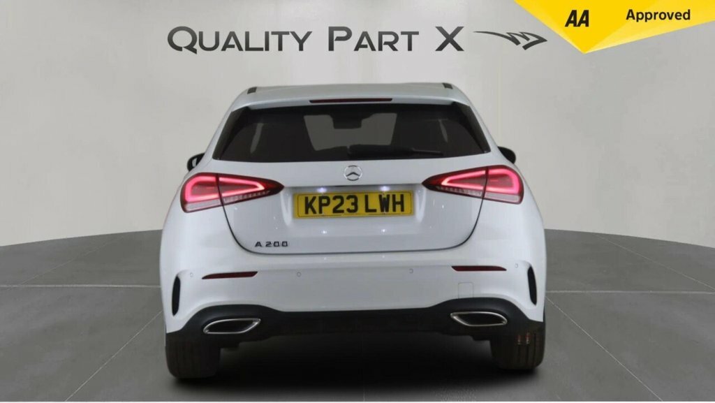 Mercedes-Benz A Class Hatchback KP23LWH White #4
