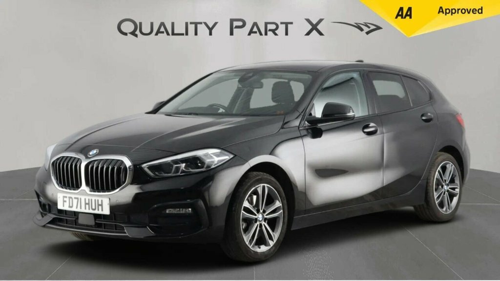 BMW 1 Series Hatchback FD71HUH Black #3