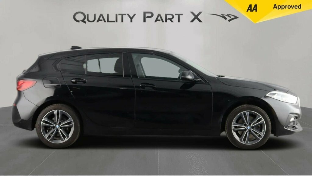 BMW 1 Series Hatchback FD71HUH Black #3
