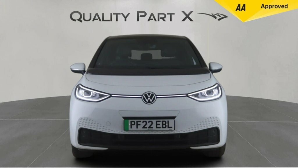 Volkswagen ID.3 Hatchback PF22EBL White #2