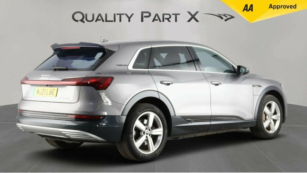 Audi E-tron E-tron Technik 50 Quattro Grey #4