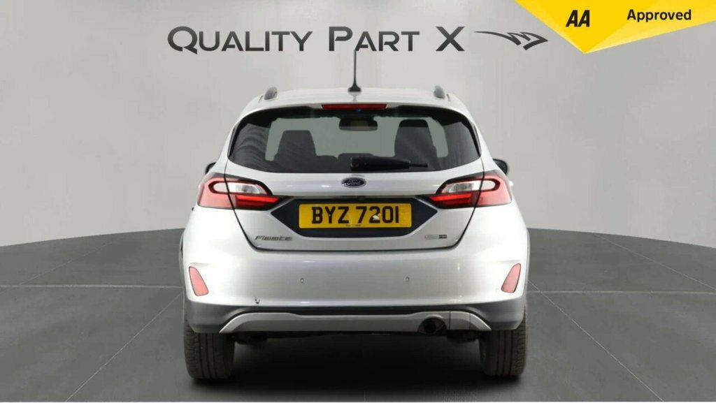 Ford Fiesta Hatchback BYZ7201 Silver #6