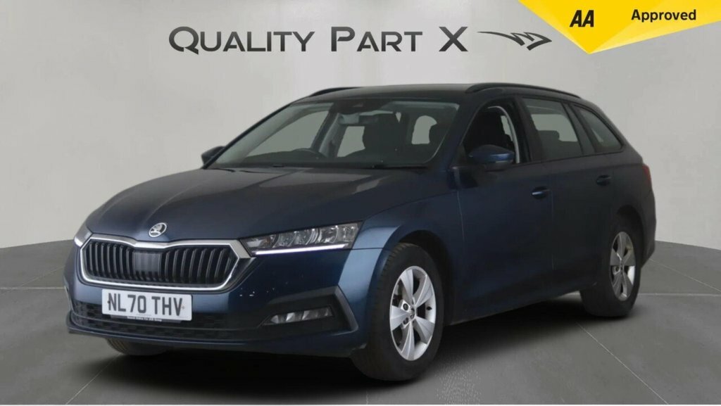 Skoda Octavia Estate NL70THV Blue #3