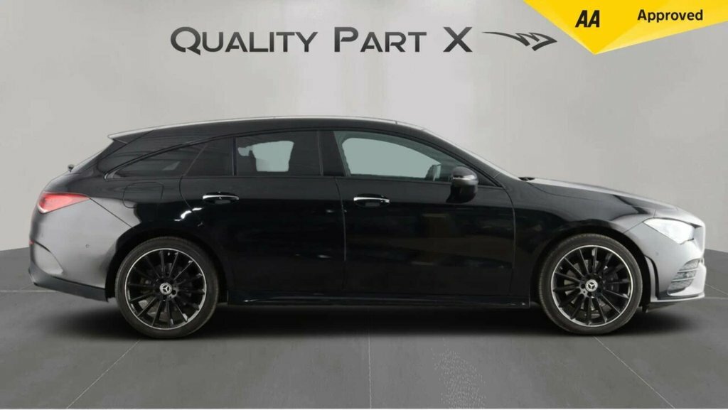 Mercedes-Benz CLA Class Estate Black #4