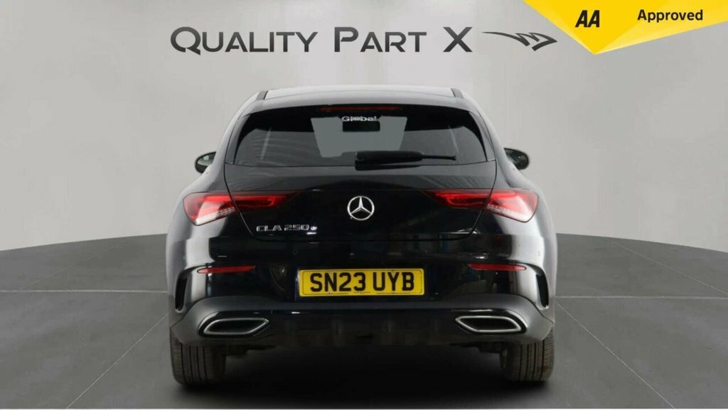 Mercedes-Benz CLA Class Estate Black #6