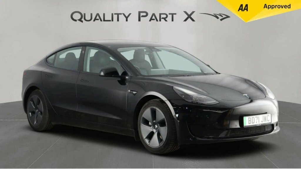Tesla Model 3 Saloon Black