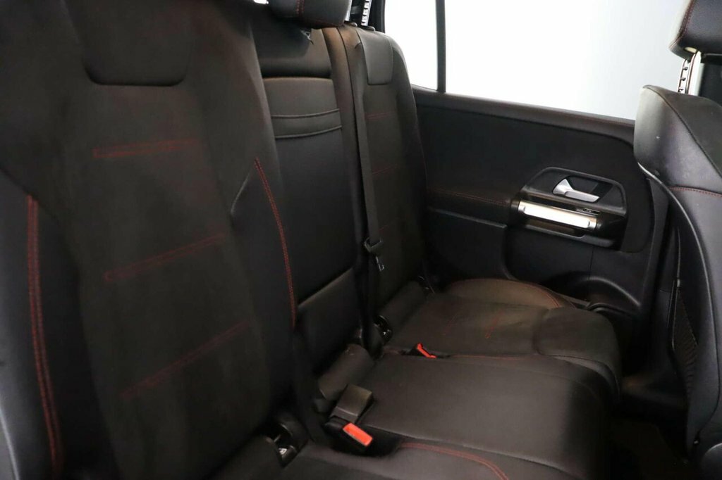 Mercedes-Benz GLB Class Suv Black #10
