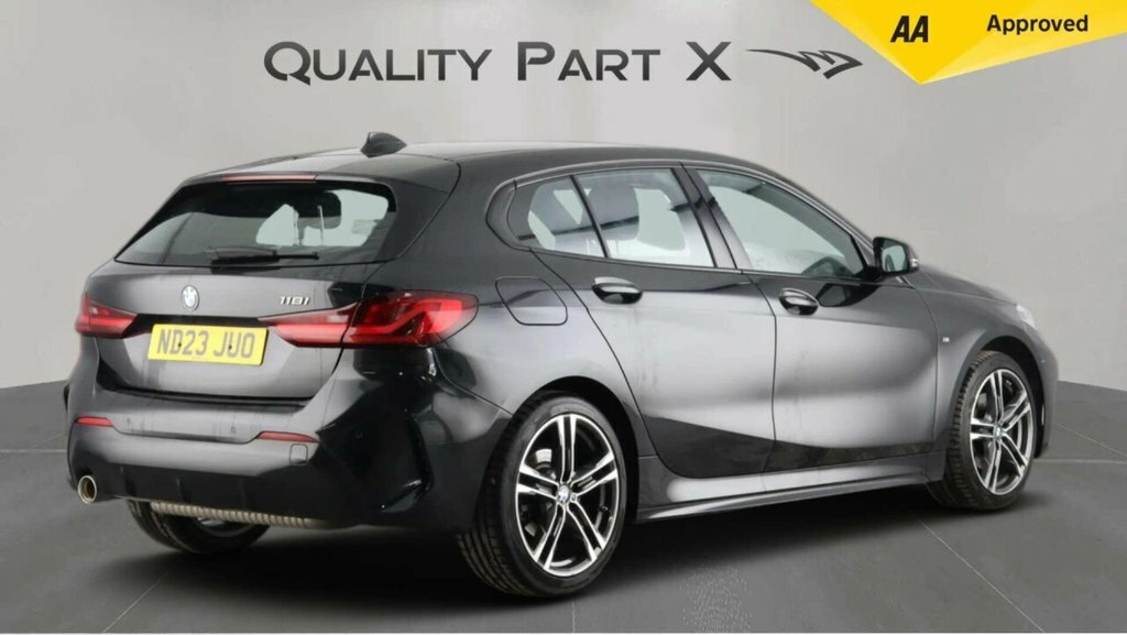 BMW 1 Series Hatchback ND23JUO Black #5