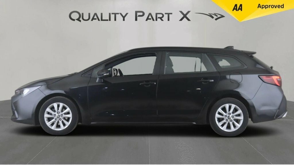 Toyota Corolla Estate ML74FNP Black #4