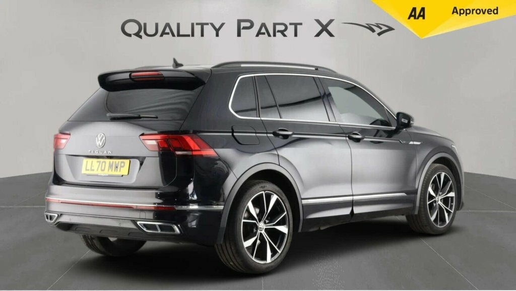 Volkswagen Tiguan Suv LL70MWP Black #5