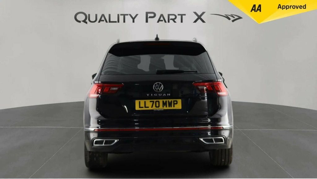 Volkswagen Tiguan Suv LL70MWP Black #6