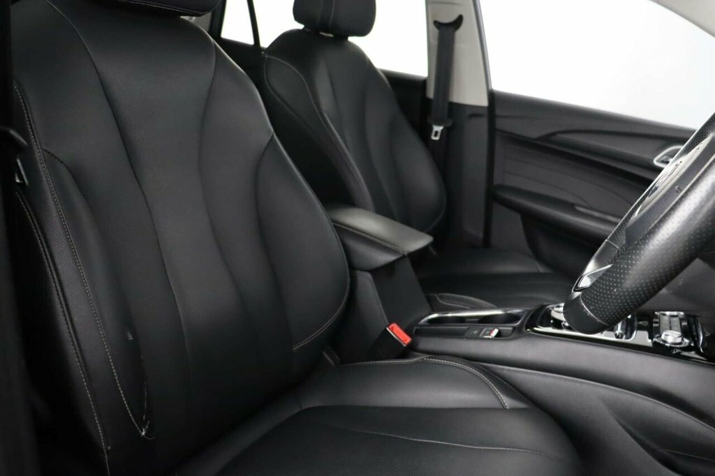MG MG5 115Kw Exclusive 52.5Kwh Black #14
