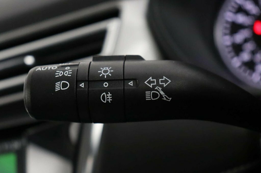 MG MG5 115Kw Exclusive 52.5Kwh Black #23