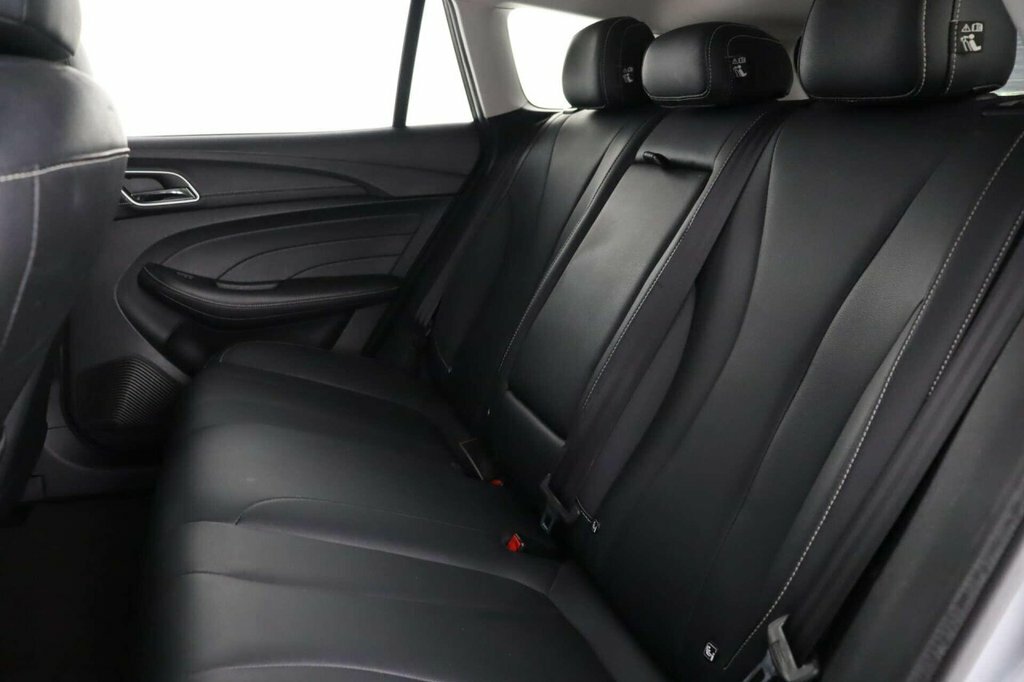 MG MG5 115Kw Exclusive 52.5Kwh Black #16