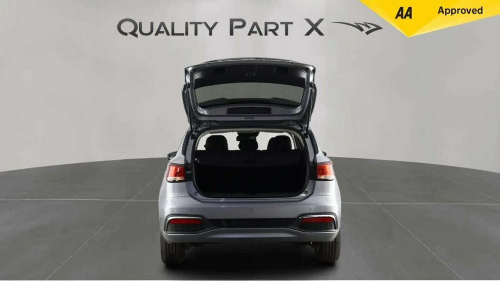 MG MG5 115Kw Exclusive 52.5Kwh Black #9