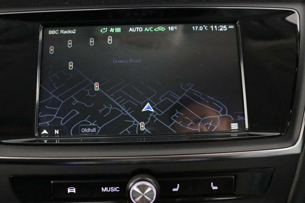 MG MG5 115Kw Exclusive 52.5Kwh Black #35