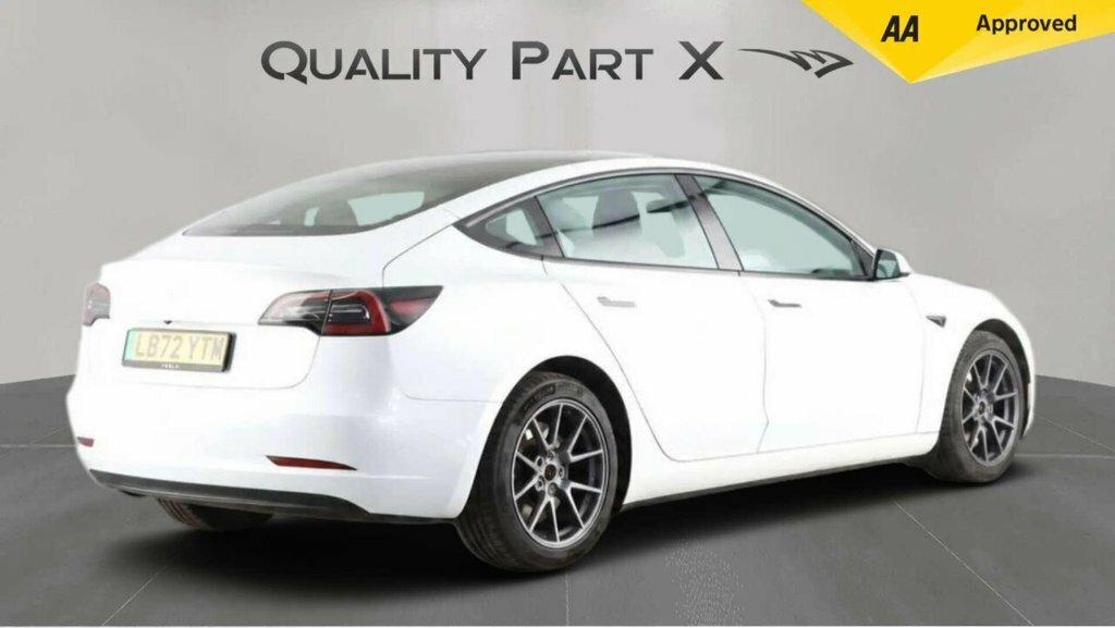 Tesla Model 3 Saloon LB72YTW White #5