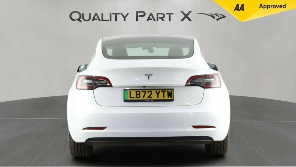 Tesla Model 3 Saloon LB72YTW White #6