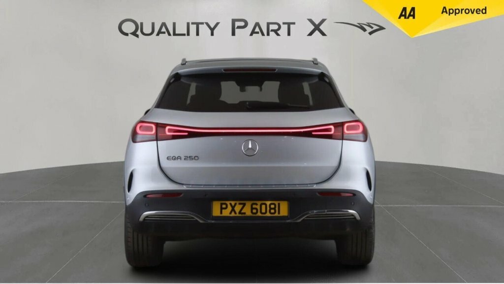 Mercedes-Benz EQA Suv Silver #5