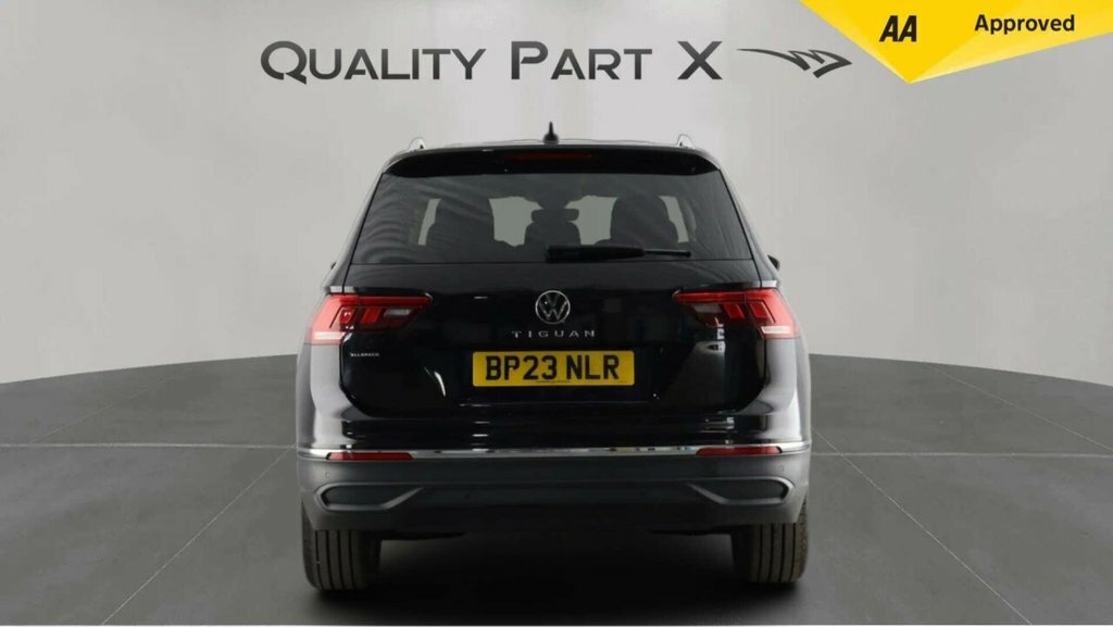 Volkswagen Tiguan Allspace Suv BP23NLR Black #6