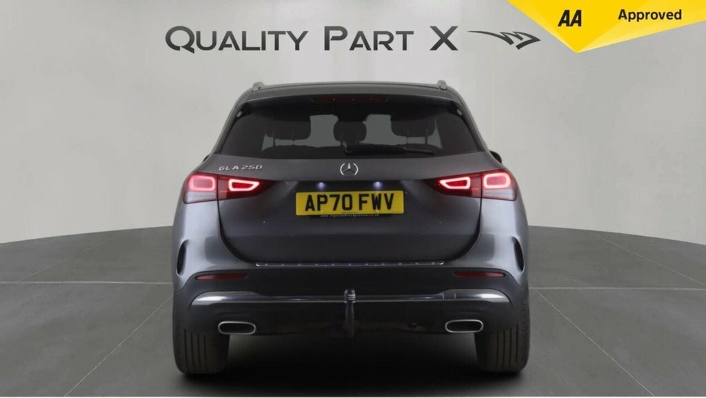 Mercedes-Benz GLA Class Suv AP70FWV Grey #6