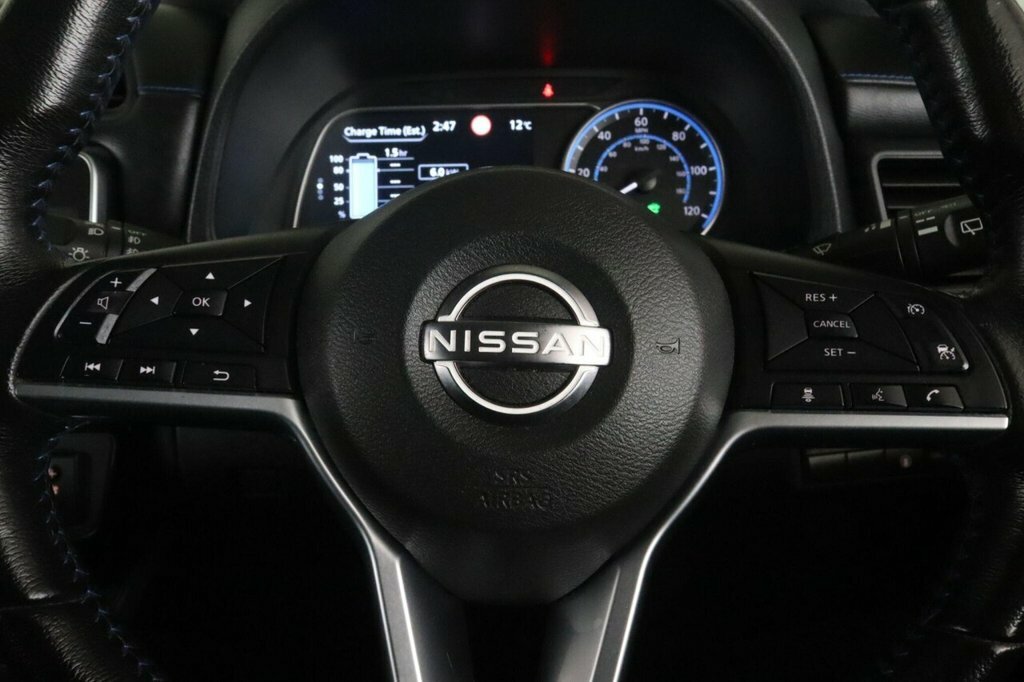 Nissan Leaf 39Kwh N-connecta Blue #19