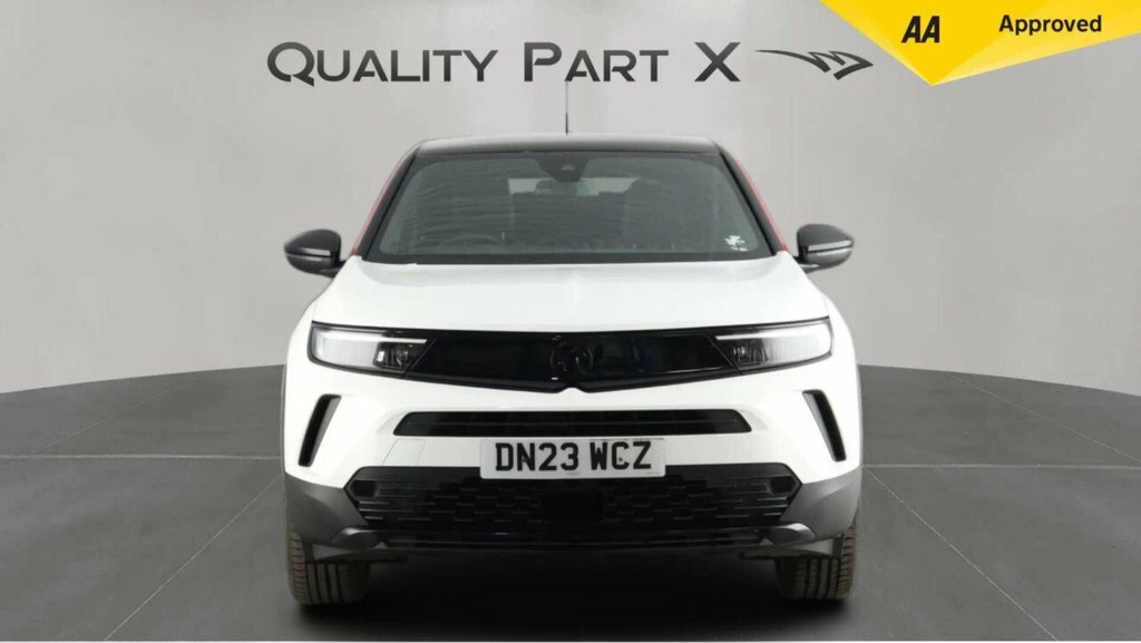 Vauxhall Mokka Suv DN23WCZ White #2