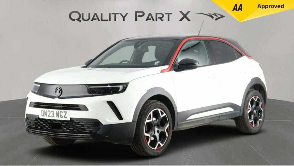 Vauxhall Mokka Suv DN23WCZ White #3
