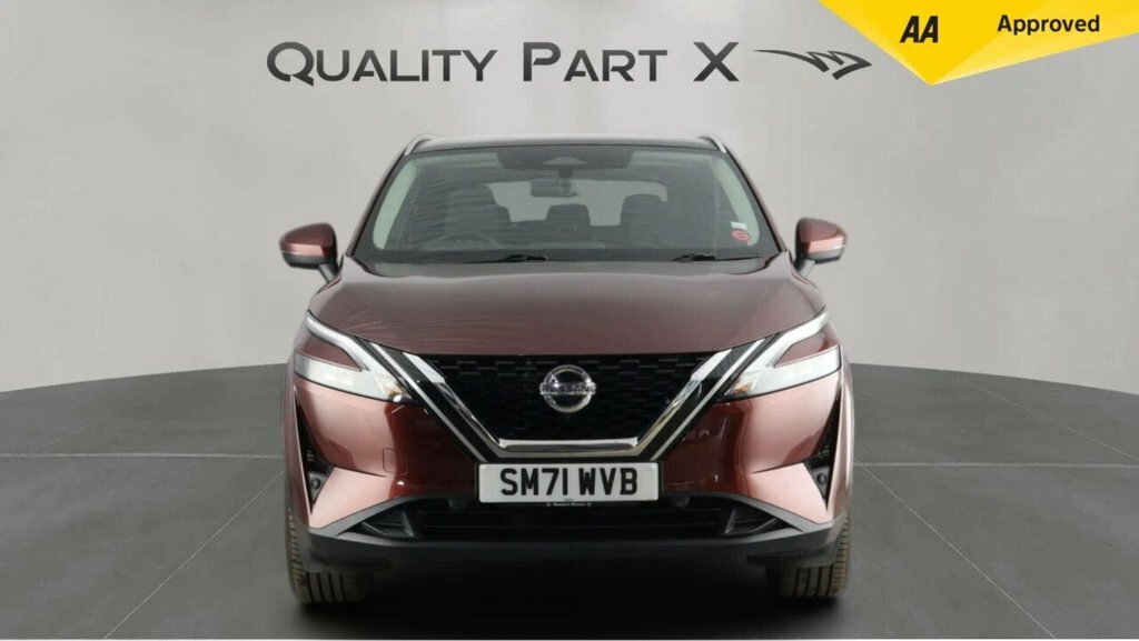 Nissan Qashqai Suv SM71WVB Red #2